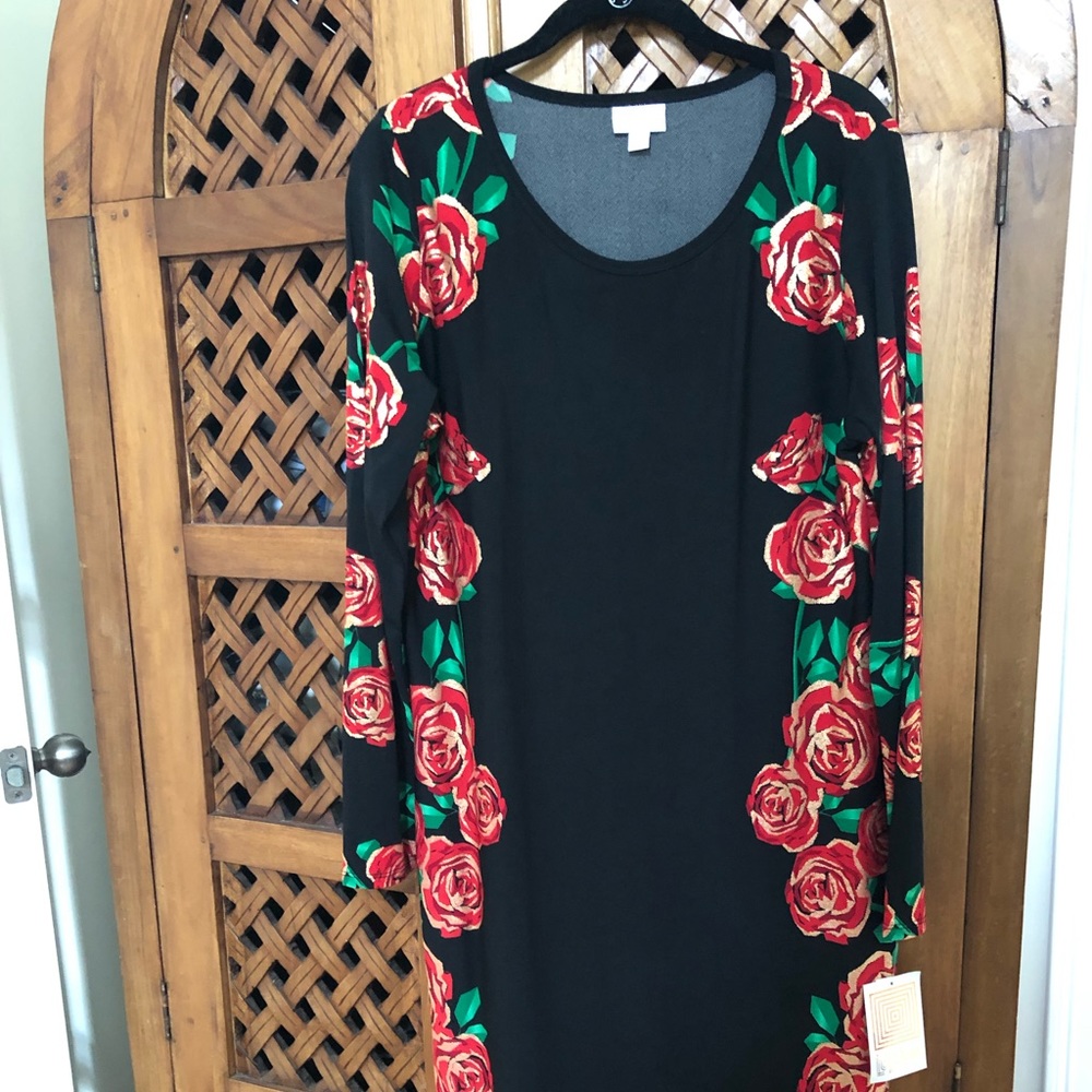 Lux Lularoe Debbie Metallic roses NWT Ltd edition